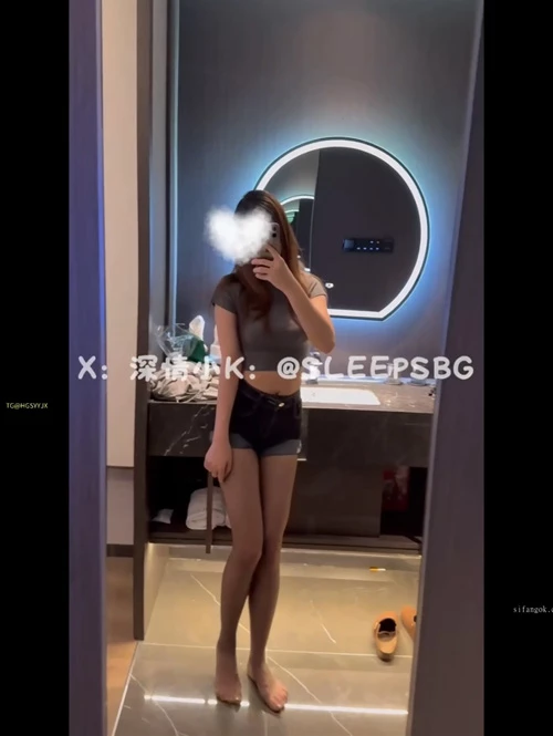 苹果+安卓+电脑【视频 福利姬】推特 深情小K 约啪大神再约大一班花女神【1.12G】-大壮社区